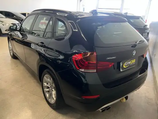 BMW-X1-2.0 16V TURBO ACTIVEFLEX SDRIVE20I 4P AUTOMÁTICO BMW-X1-2015
