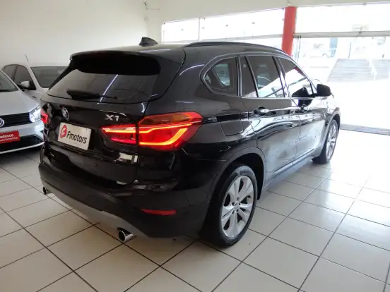 BMW-X1-2.0 16V TURBO ACTIVEFLEX SDRIVE20I 4P AUTOMÁTICO BMW-X1-2016