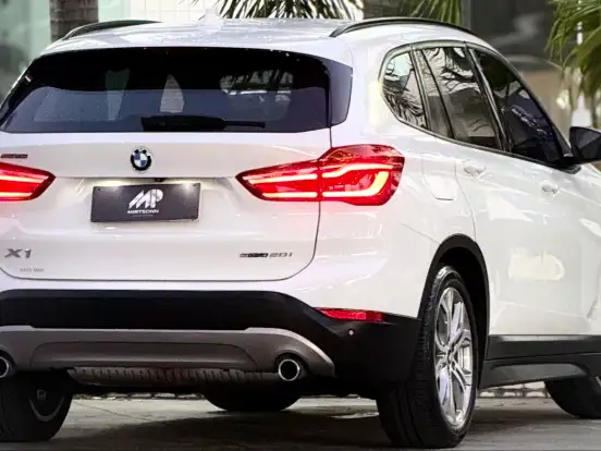 BMW-X1-2.0 16V TURBO ACTIVEFLEX SDRIVE20I 4P AUTOMÁTICO BMW-X1-2019