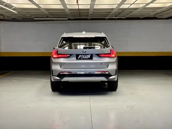 BMW-X1-2.0 16V TURBO GASOLINA SDRIVE20I X-LINE STEPTRONIC BMW-X1-2024