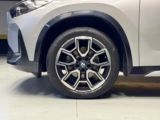 BMW-X1-2.0 16V TURBO GASOLINA SDRIVE20I X-LINE STEPTRONIC BMW-X1-2024