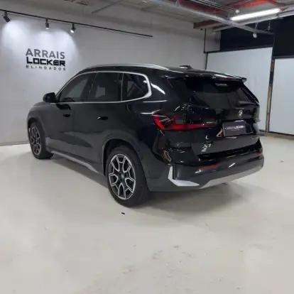 BMW-X1-2025