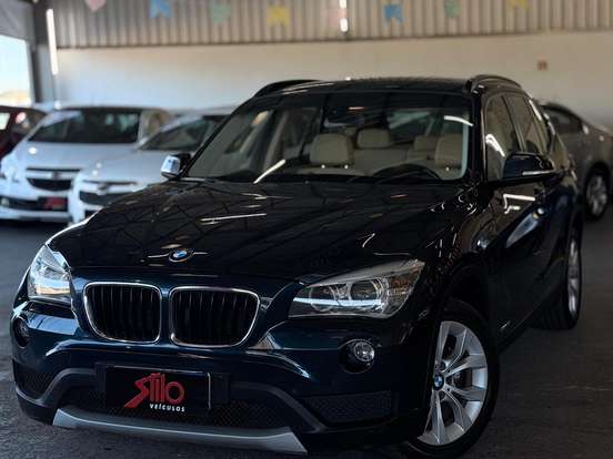 BMW-X1-2.0 16V GASOLINA SDRIVE18I 4P AUTOMÁTICO BMW-X1-2013