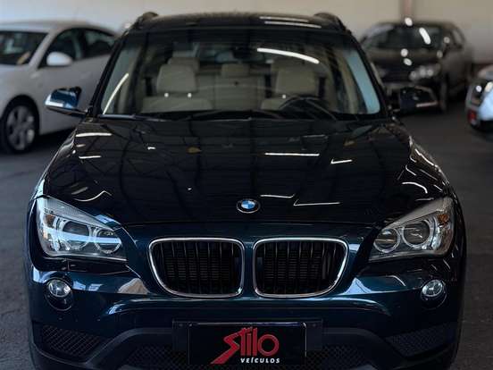 BMW-X1-2.0 16V GASOLINA SDRIVE18I 4P AUTOMÁTICO BMW-X1-2013