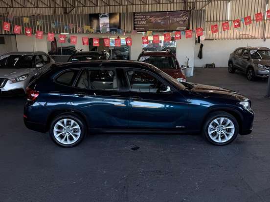 BMW-X1-2.0 16V GASOLINA SDRIVE18I 4P AUTOMÁTICO BMW-X1-2013