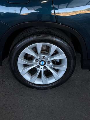 BMW-X1-2013