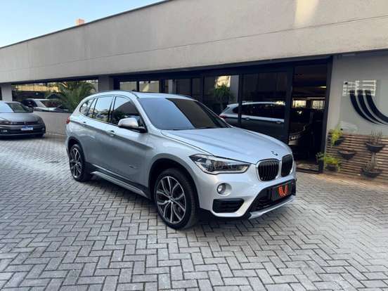 BMW-X1-2018