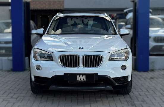 BMW-X1-2013