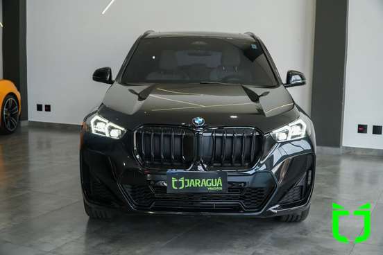 BMW-X1-2024