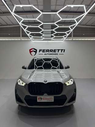 BMW-X1-2024