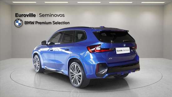 BMW-X1-2024