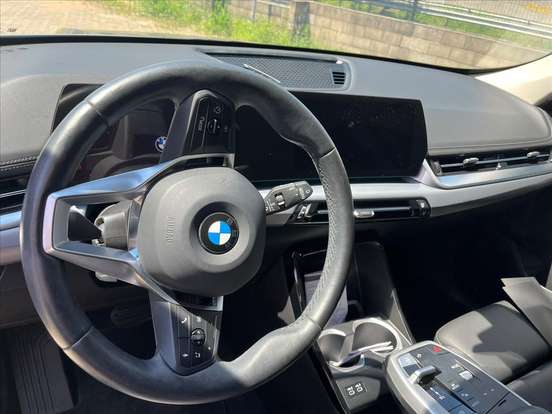 BMW-X1-2.0 16V TURBO GASOLINA SDRIVE20I X-LINE STEPTRONIC BMW-X1-2023
