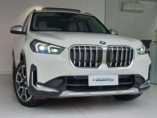 BMW-X1-2024