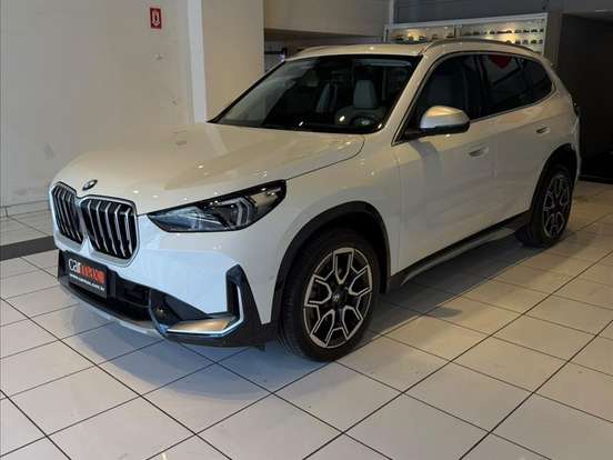 BMW-X1-2.0 16V TURBO GASOLINA SDRIVE20I X-LINE STEPTRONIC BMW-X1-2023