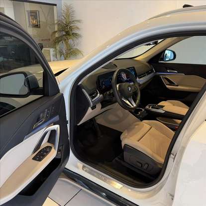 BMW-X1-2023