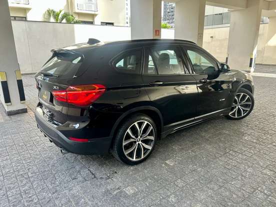 BMW-X1-2016