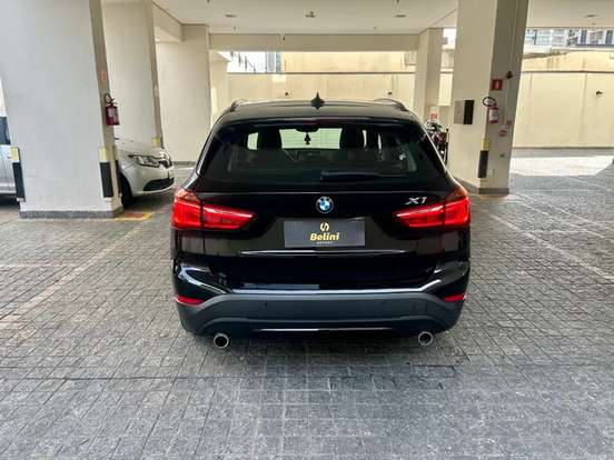 BMW-X1-2.0 16V TURBO GASOLINA XDRIVE25I SPORT 4P AUTOMÁTICO BMW-X1-2016