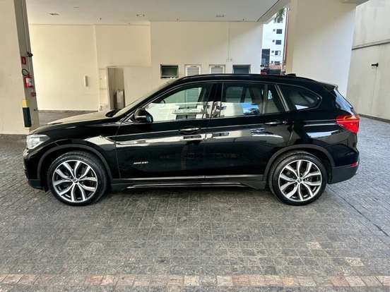 BMW-X1-2016