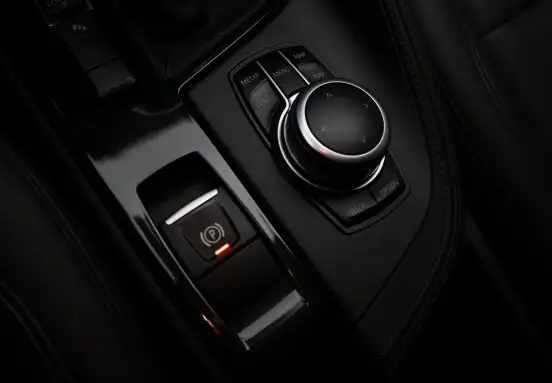 BMW-X2-2.0 16V TURBO GASOLINA SDRIVE20I GP STEPTRONIC BMW-X2-2018