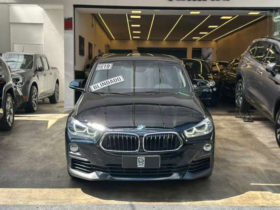 BMW-X2-2019