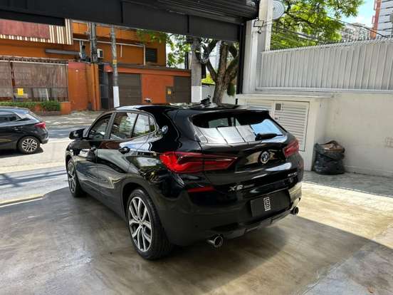BMW-X2-2019