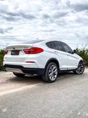 BMW-X4-2018