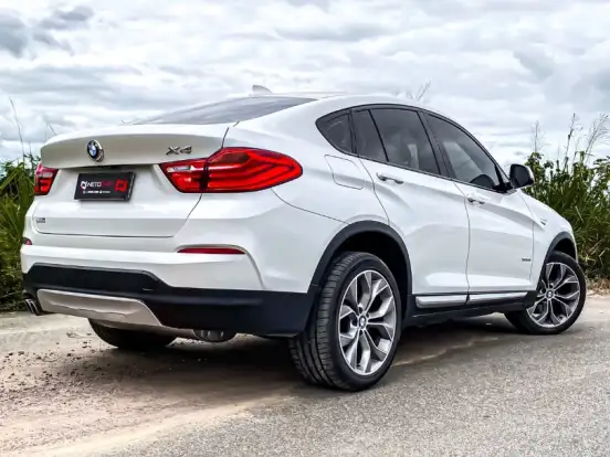BMW-X4-2.0 28I X LINE 4X4 16V TURBO GASOLINA 4P AUTOMÁTICO BMW-X4-2018