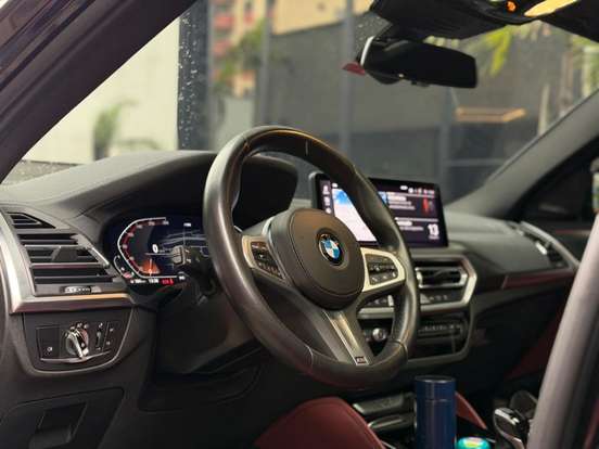 BMW-X4-2023