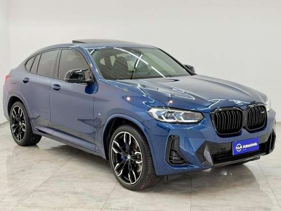 BMW-X4-2022