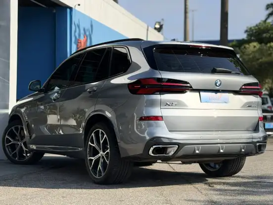 BMW-X5-3.0 I6 TURBO HÍBRIDO XDRIVE50E M SPORT AUTOMÁTICO BMW-X5-2025