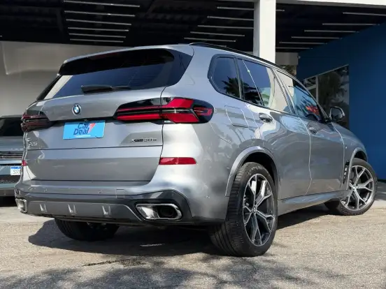 BMW-X5-2025