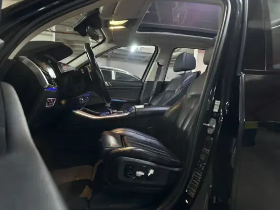 BMW-X5-2019
