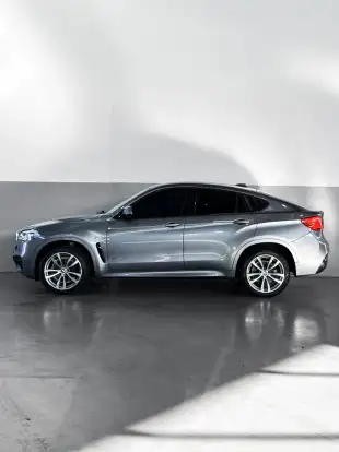 BMW-X6-2018
