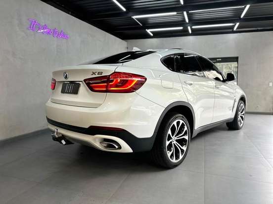 BMW-X6-3.0 TWINPOWER GASOLINA XDRIVE35I M SPORT AUTOMÁTICO BMW-X6-2018