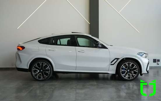 BMW-X6-2021