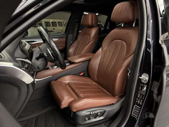 BMW-X6-4.4 M SPORT 4X4 COUPÉ V8 32V BI-TURBO GASOLINA 4P AUTOMÁTICO BMW-X6-2015