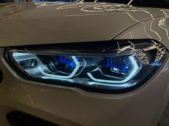 BMW-X6-2022
