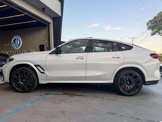 BMW-X6-2023