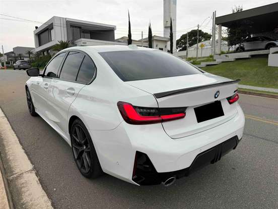 BMW-320i-2.0 16V TURBO FLEX M SPORT 10th ANNIVERSARY EDITION AUTOMÁTICO BMW-320i-2024