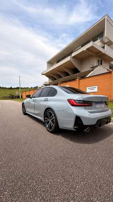 BMW-320i-2024