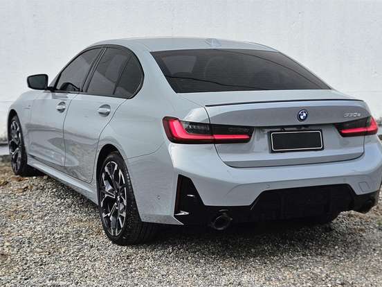 BMW-330e-2.0 16V TURBO HÍBRIDO M SPORT AUTOMÁTICO BMW-330e-2025