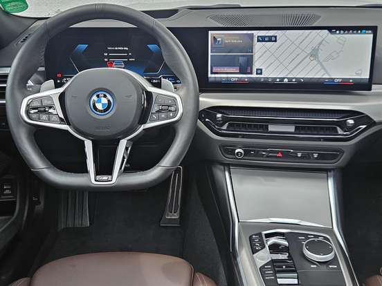 BMW-330e-2.0 16V TURBO HÍBRIDO M SPORT AUTOMÁTICO BMW-330e-2025