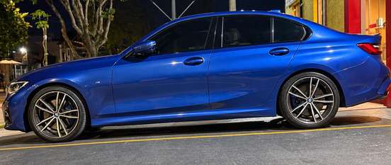 BMW-330i-2019