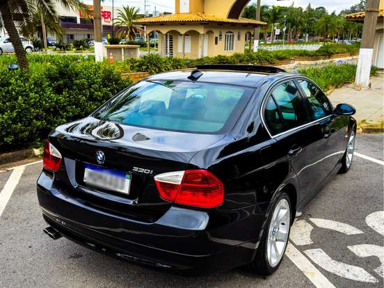 BMW-330i-3.0 TOP SEDAN 24V GASOLINA 4P AUTOMÁTICO BMW-330i-2005