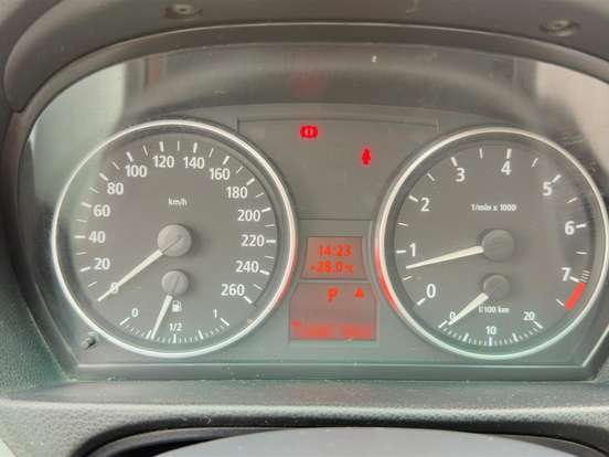BMW-330i-3.0 TOP SEDAN 24V GASOLINA 4P AUTOMÁTICO BMW-330i-2005