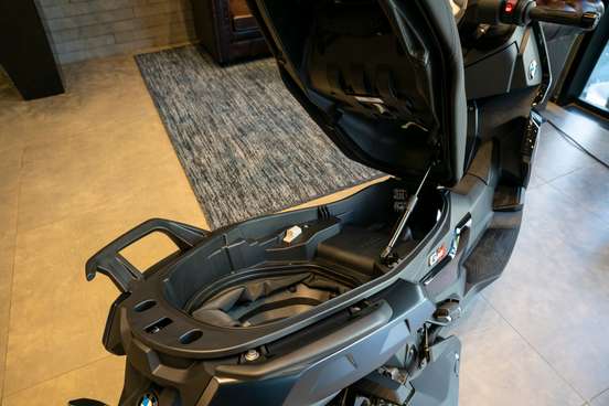BMW-C 400 X-2025