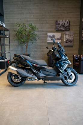 BMW-C 400 X-2025