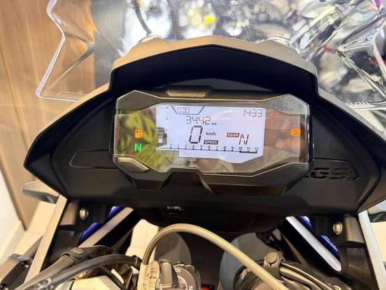 BMW-G 310 GS-2025