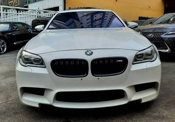BMW M5 4.4 V8 32V GASOLINA 4P AUTOMÁTICO
