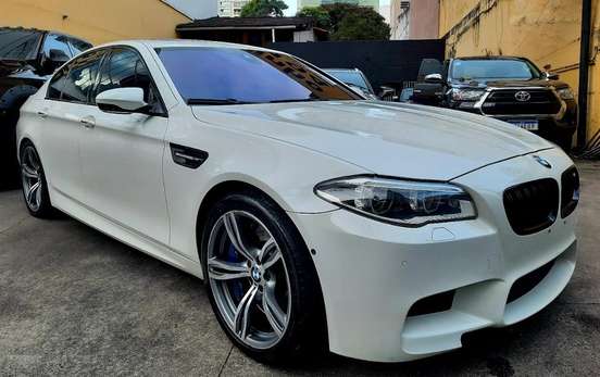 BMW-M5-2014